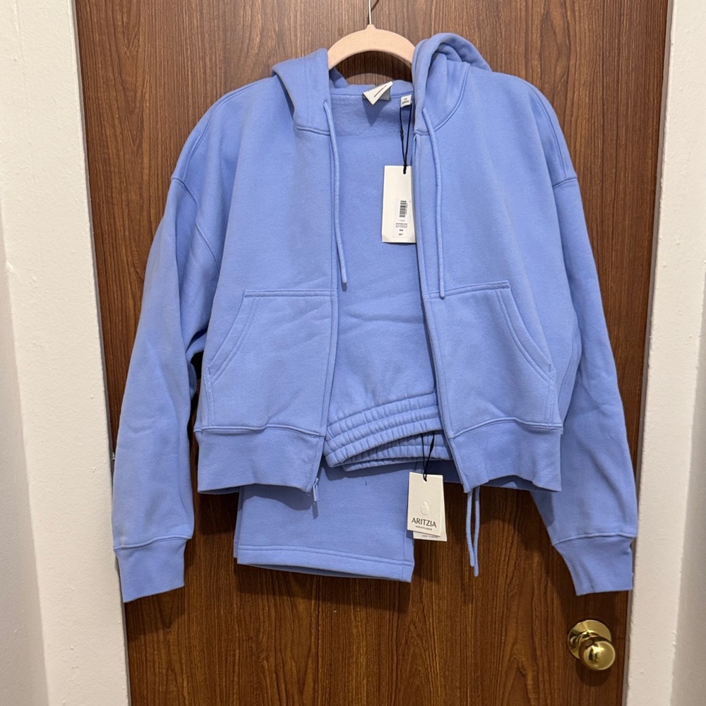 Aritzia Blue Hoodie and Joggers Set